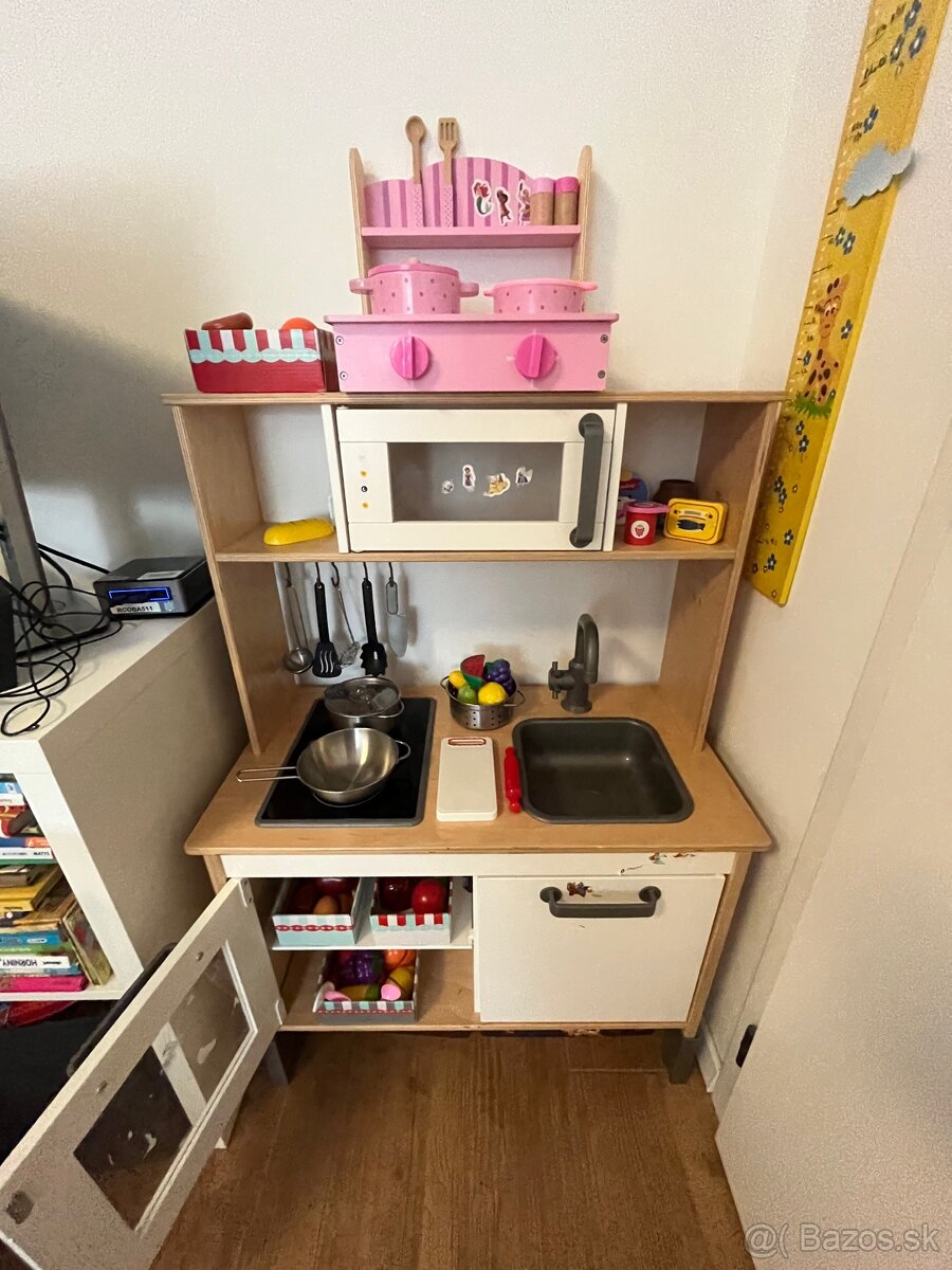 Detská kuchyňka Ikea + príslušenstvo