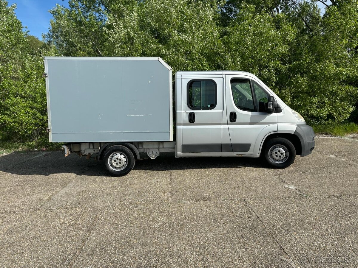 Citroen Jumper 2.2HDi 74kW 7 miestna dvojkabína klima