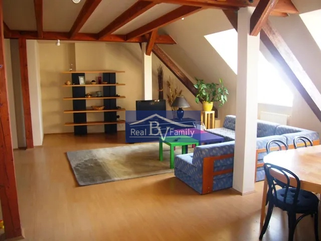 PRENÁJOM, GROSSLINGOVA, STARÉ MESTO - 4 IZBOVÝ BYT