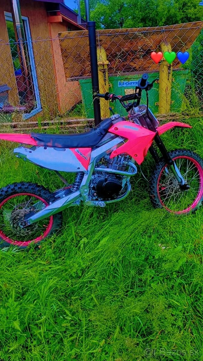 Dirt bike 250