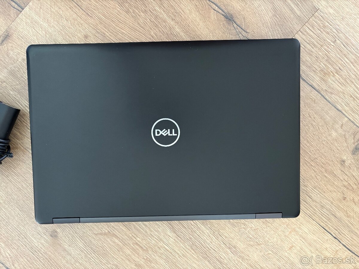 Predam notebook Dell Latitude 5590