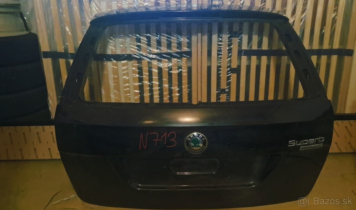 Zadný kufor Škoda Superb 2 combi