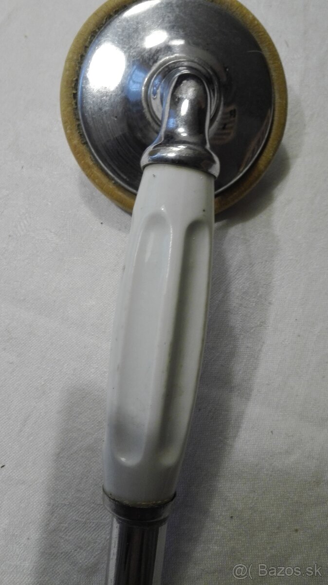 Starožitná porcelánová sprcha