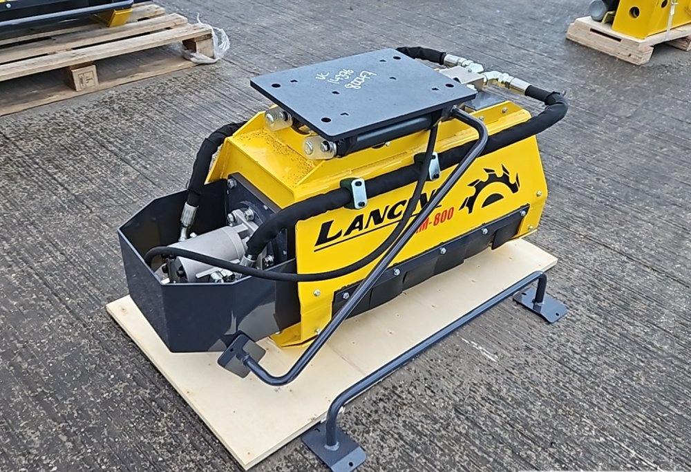 Mulčovač na báger 600mm / výmena za drapák