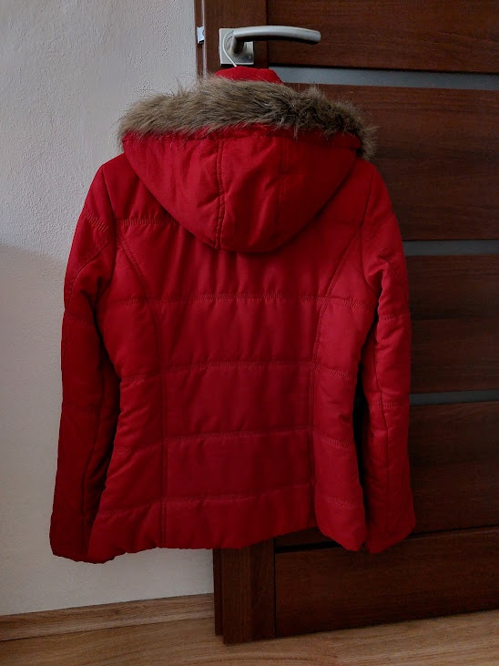 Vinovocervena vetrovka M - Gate