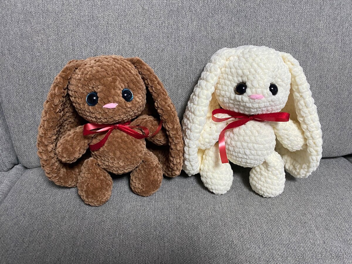 Háčkované zajačiky z jemnej eco vlny