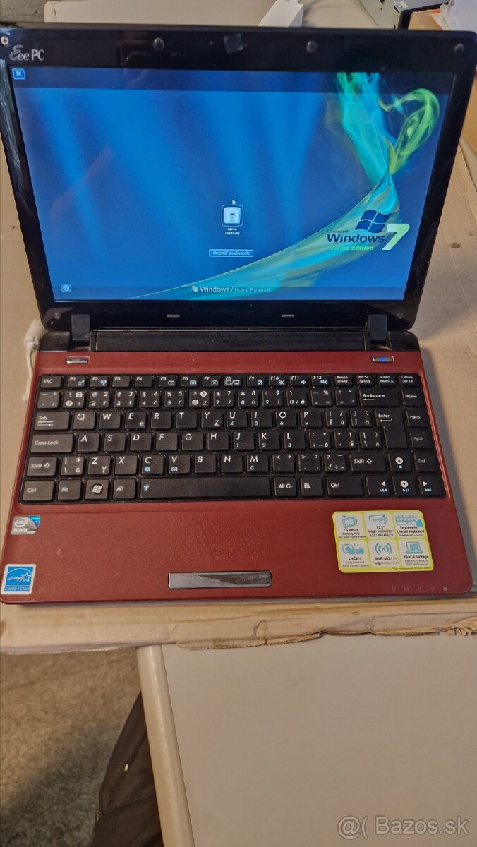 Predám zachovalý 12" notebook Asus EeePC