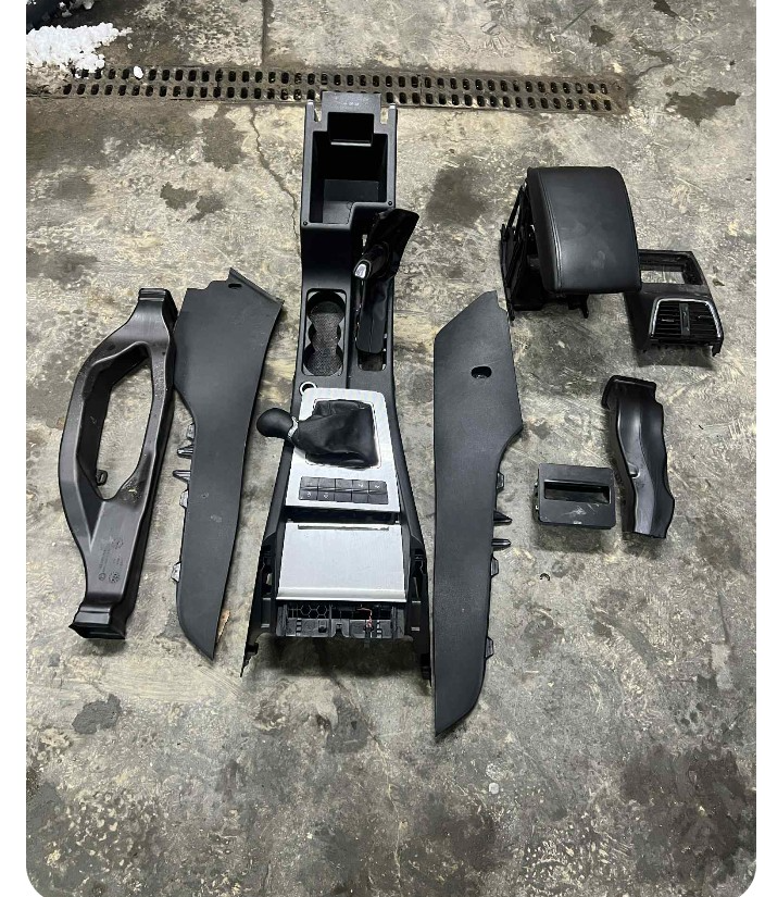 Lakťová opierka octavia 3