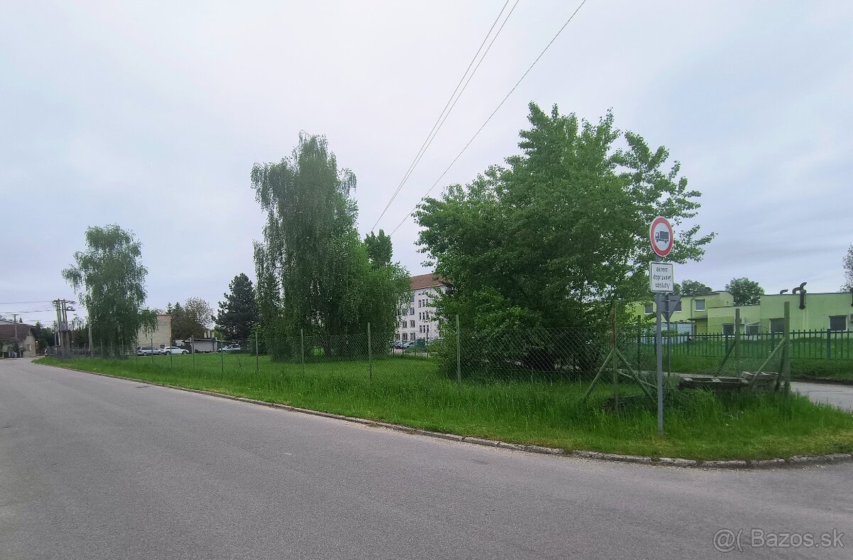 Na predaj pozemok 1000 m2 Turčianske Teplice