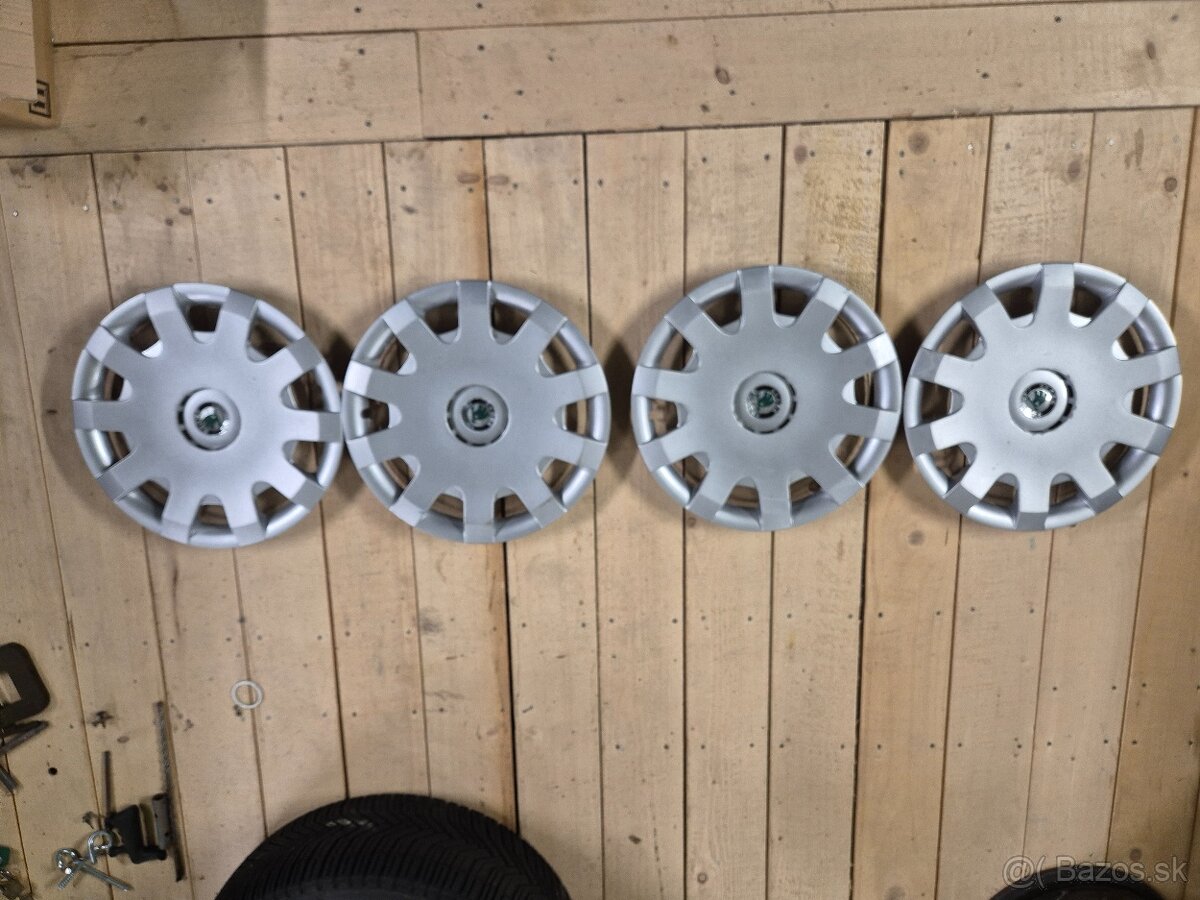 Original puklice R15 Skoda