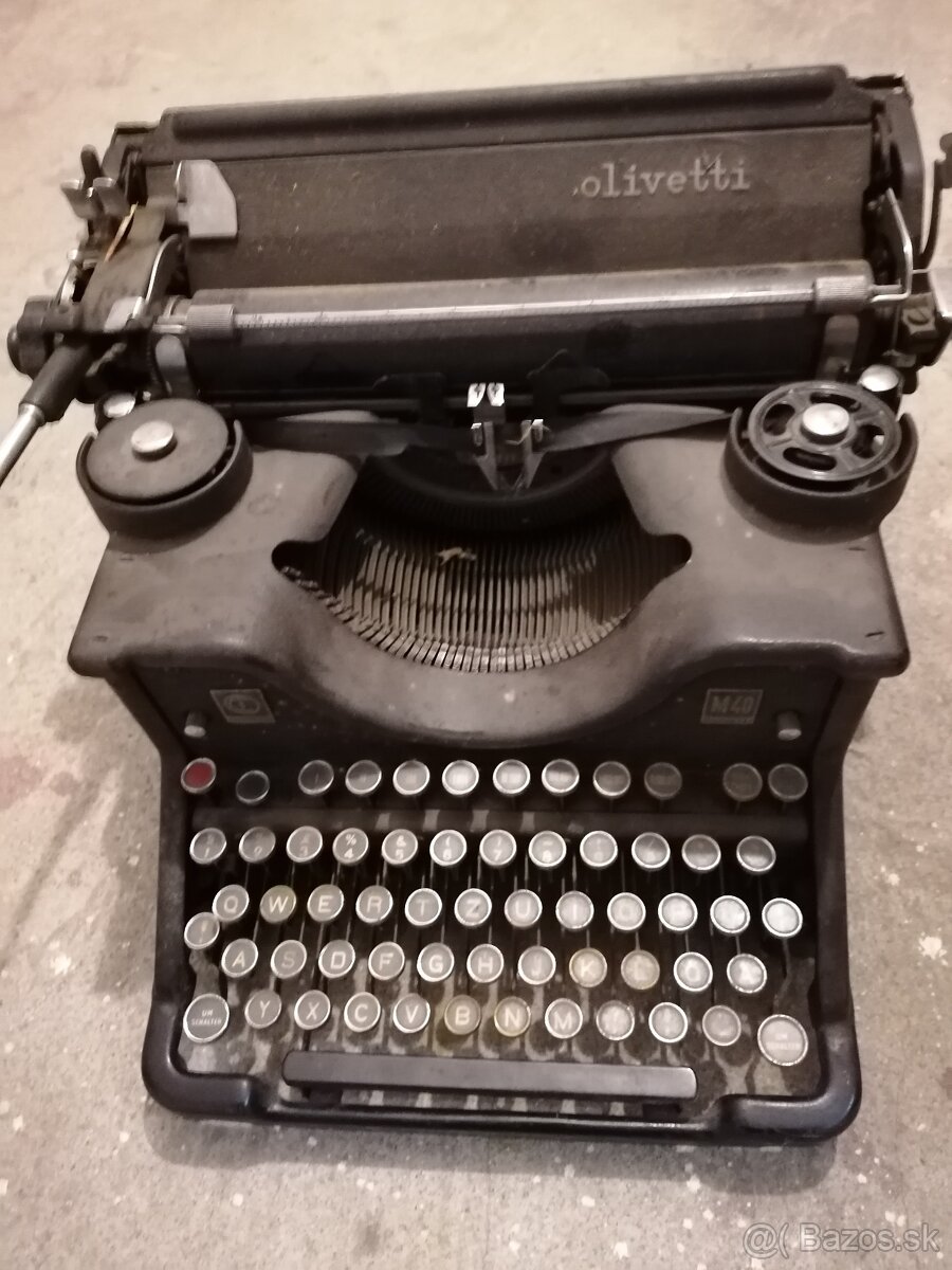 Predám pisaci stroj