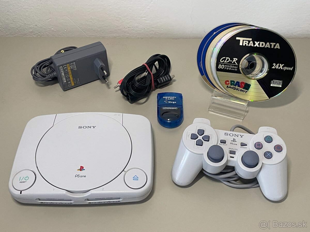 PS One s modchipom + 5 hier, ovládač, memory karta