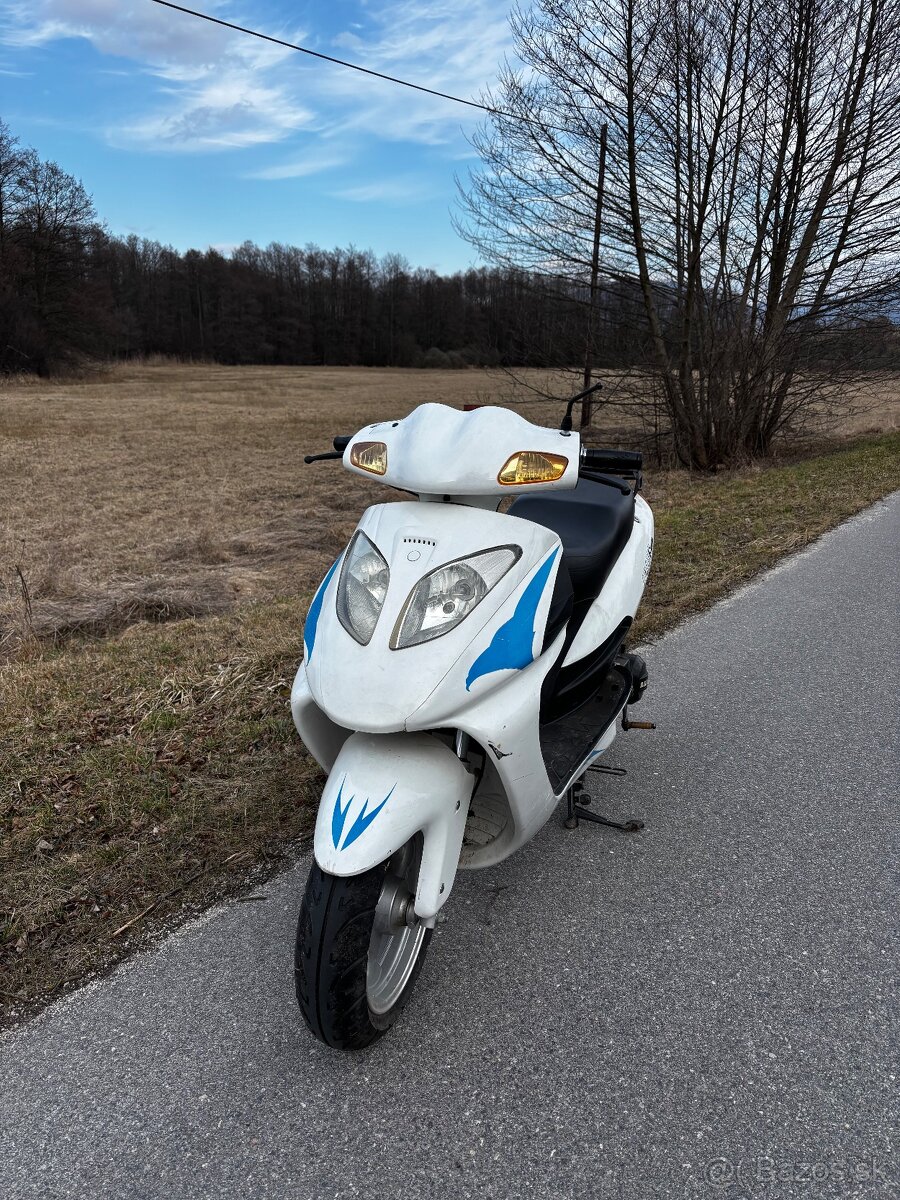 Skuter Adams 125 VYMENÍM ZA BABETTU