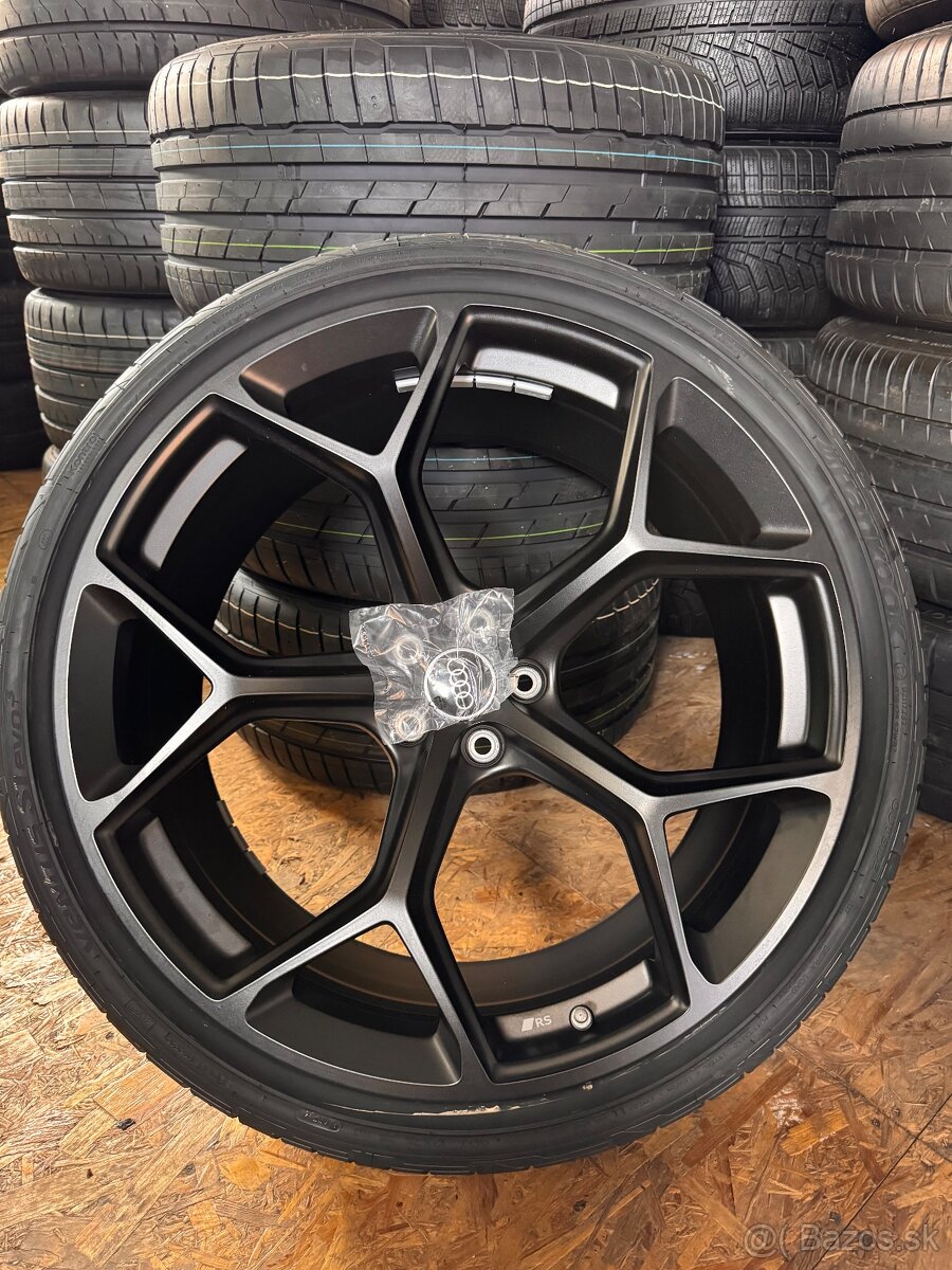 ORIG.AUDI RS6 PERFORMANCE R22 285/30/22 NOVE
