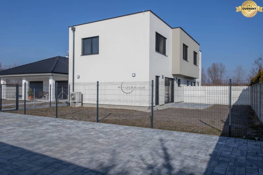 NA PREDAJ NOVOSTAVBA moderný 4-izbový rodinný dom v Zohore