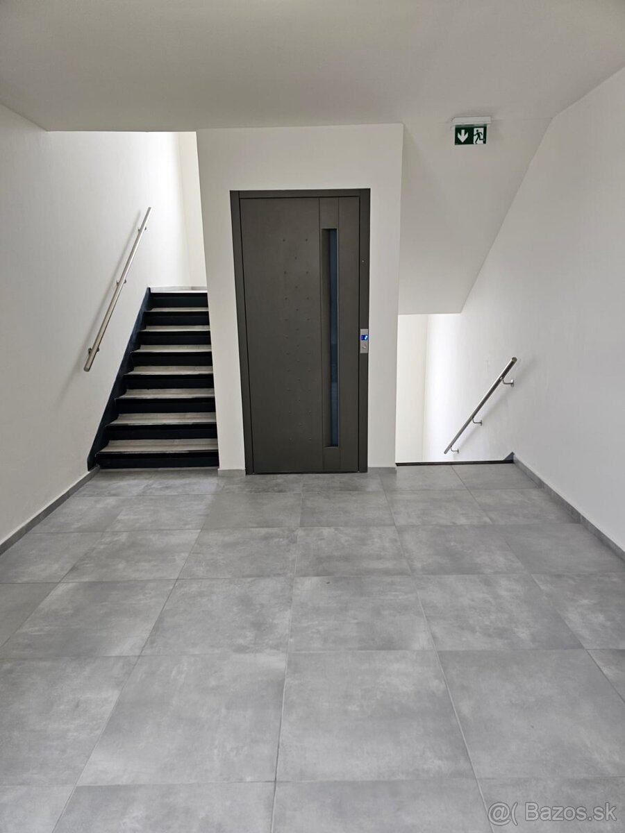 2 izbový byt s balkónom v novostavbe