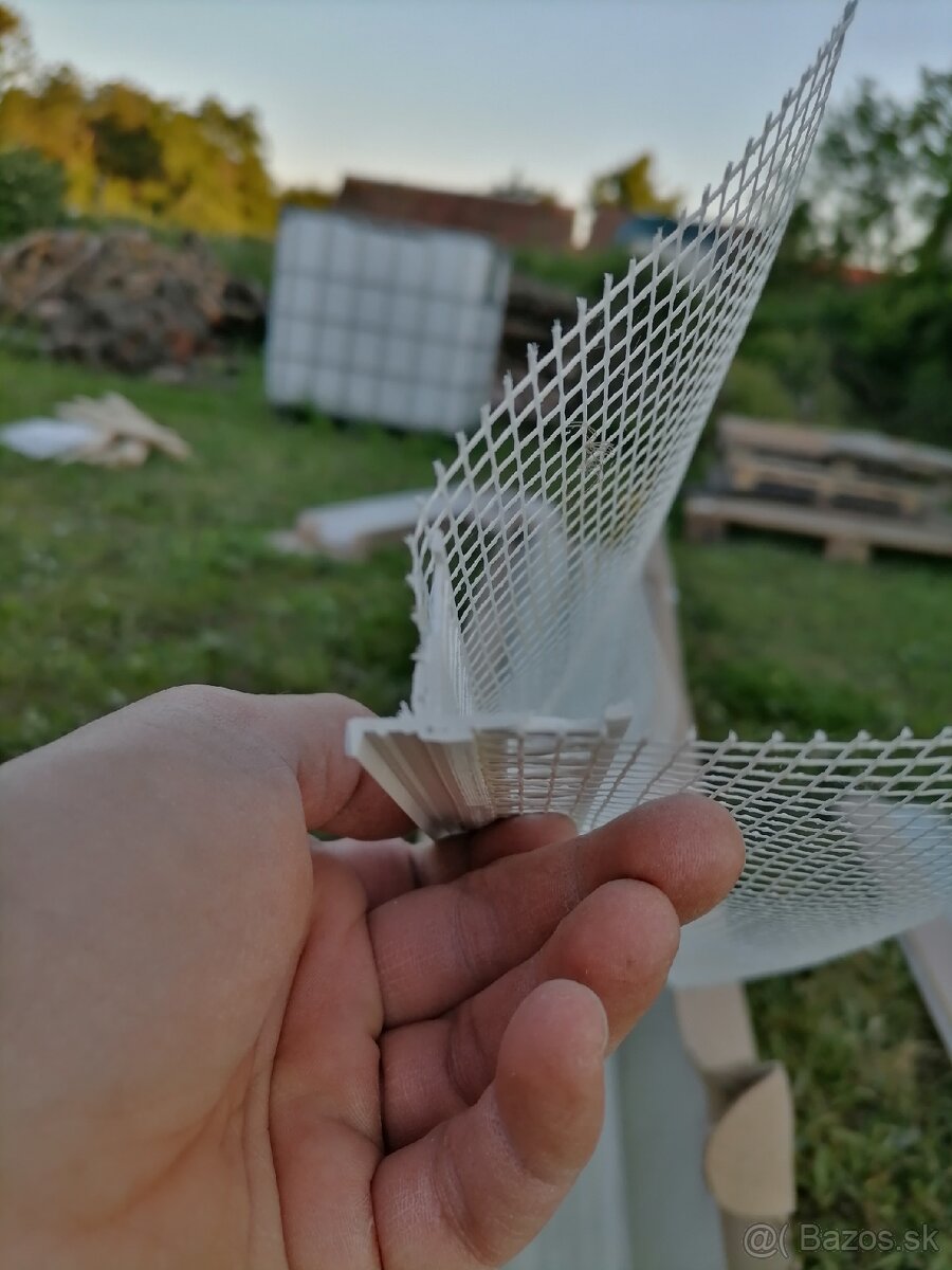 Okapové lišty na fasádu