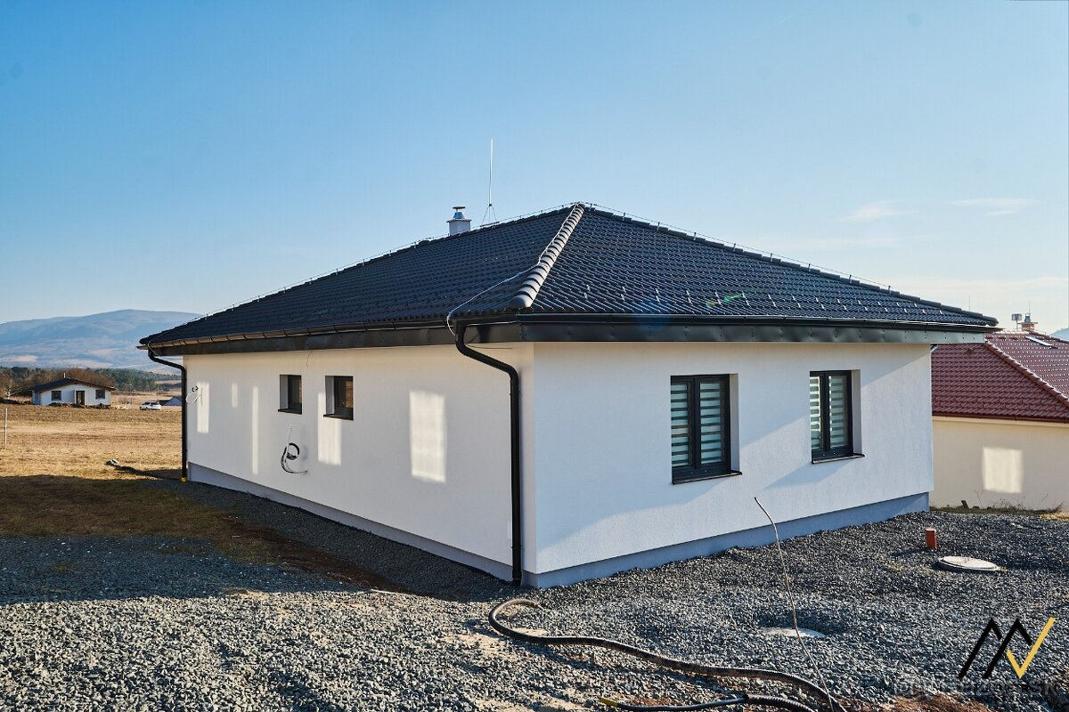 RODINNÝ DOM PODHORANY, OKRES PREŠOV