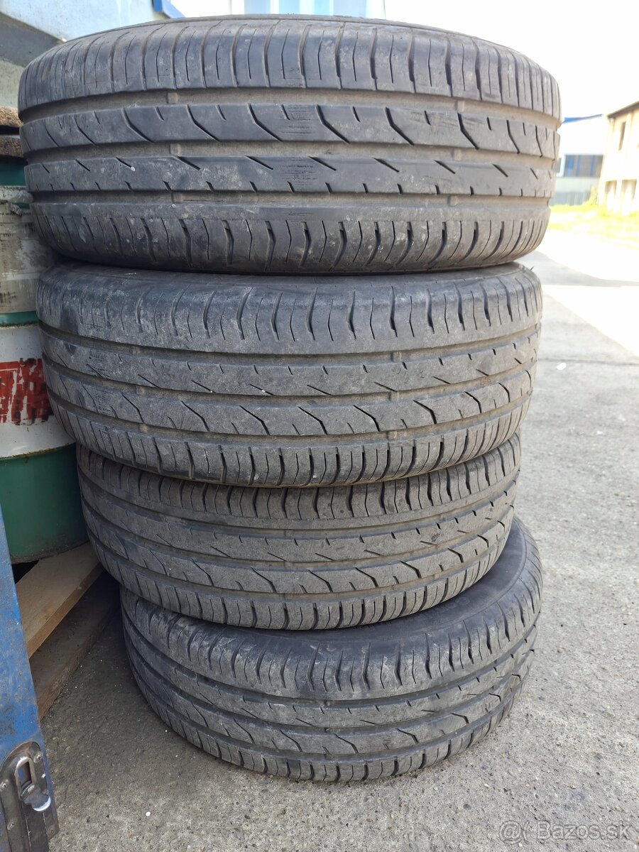 205/60 R16 letne pneu Continental
