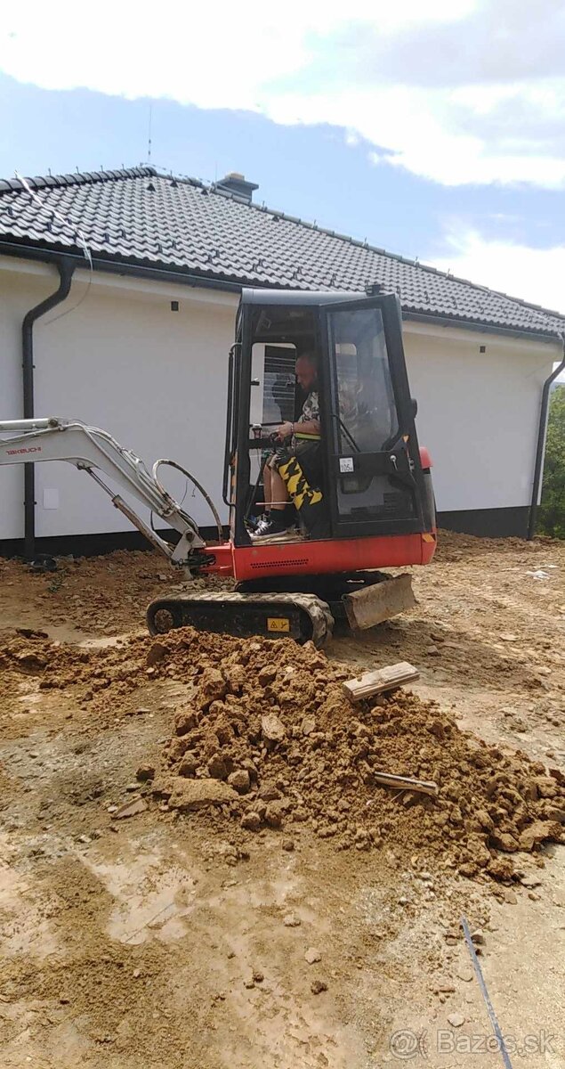 Takeuchi tb16