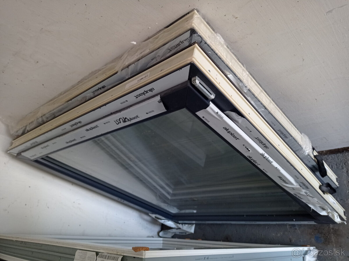 Plastové okno aluplast 1175x1250 antracitové