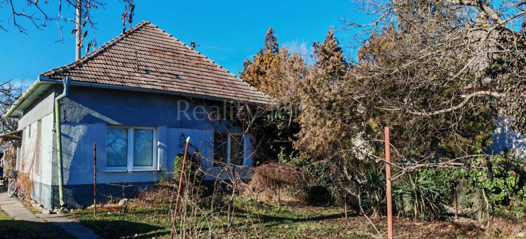 Na predaj rodinný dom v Tešedíkove