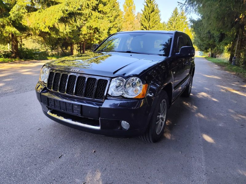 REZERVOVANÉ Jeep Grand Cherokee 3.0 CRD Limited r.v.2010