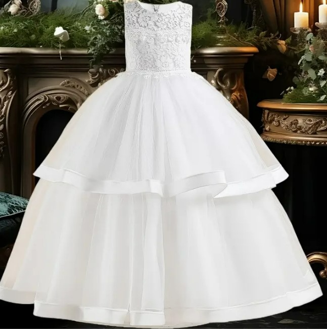 Šaty prijímanie svadba družička nové biele aj iné