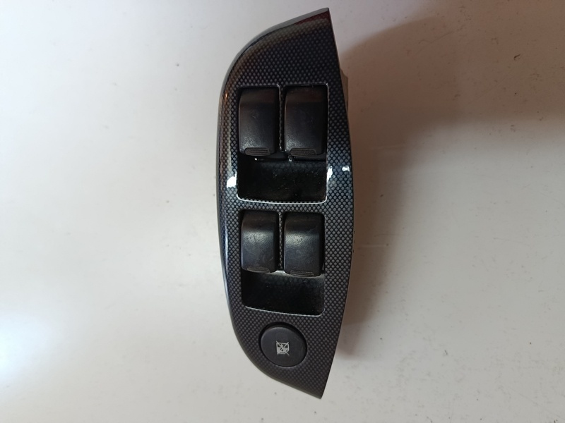 vypinac stahovania okna Daewoo Lanos 621w03630 30€