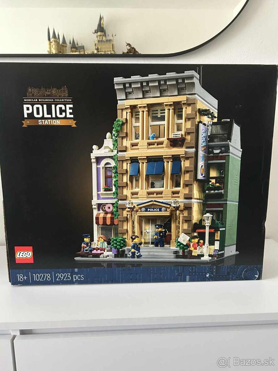 LEGO Icons 10278 Police Station / Policajná stanica