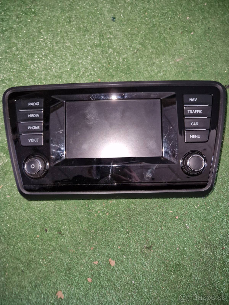 Displej rádia Škoda Octavia 3