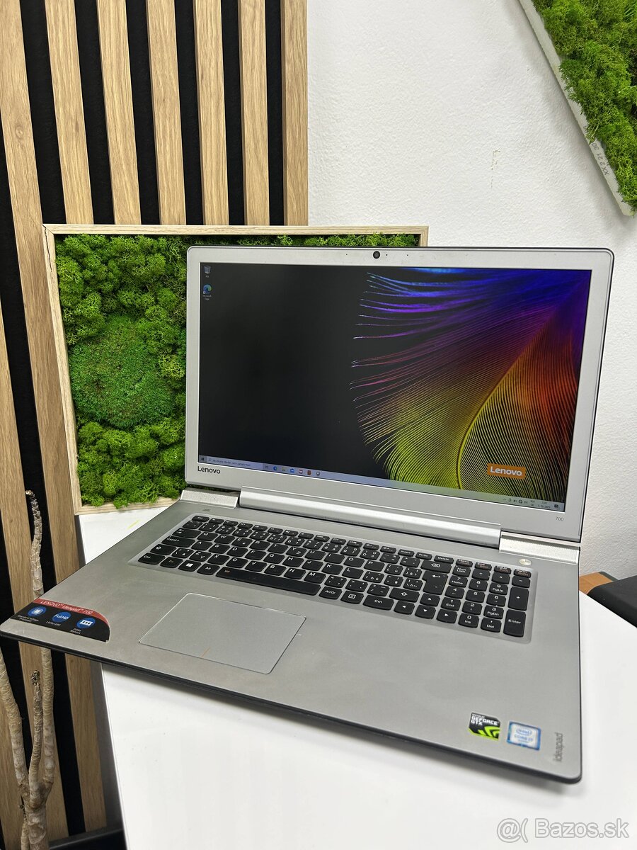 Lenovo IdeaPad 700-17ISK