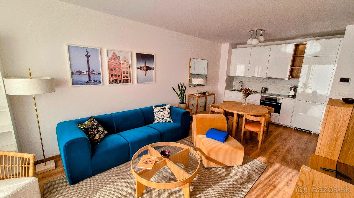 Prenájom 2-Izbového Bytu s Predzáhradkou