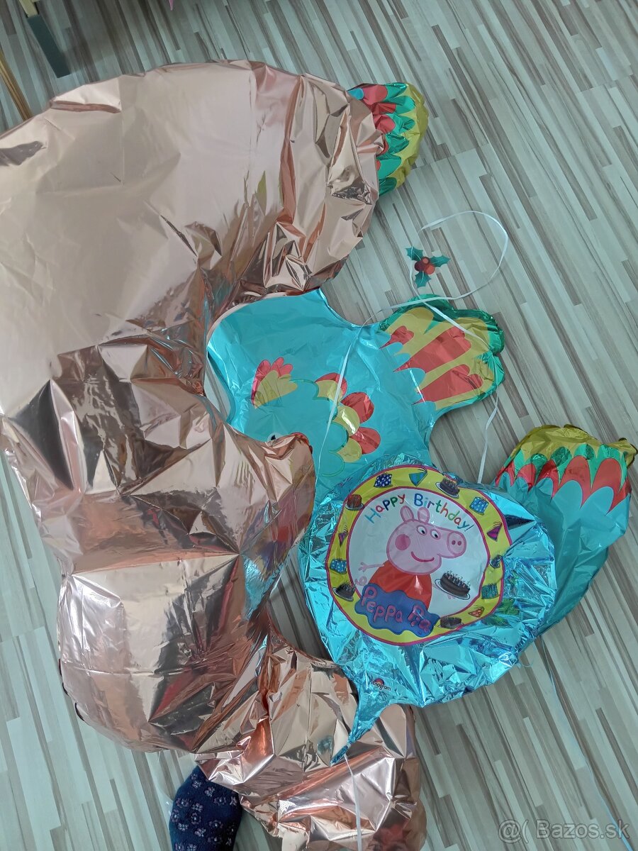 Rôzne balóny na oslavu