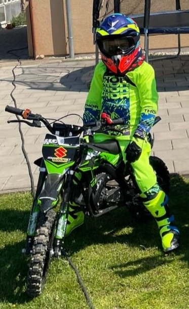 Motocross oblečenie-detské- dres- nohavice- boty