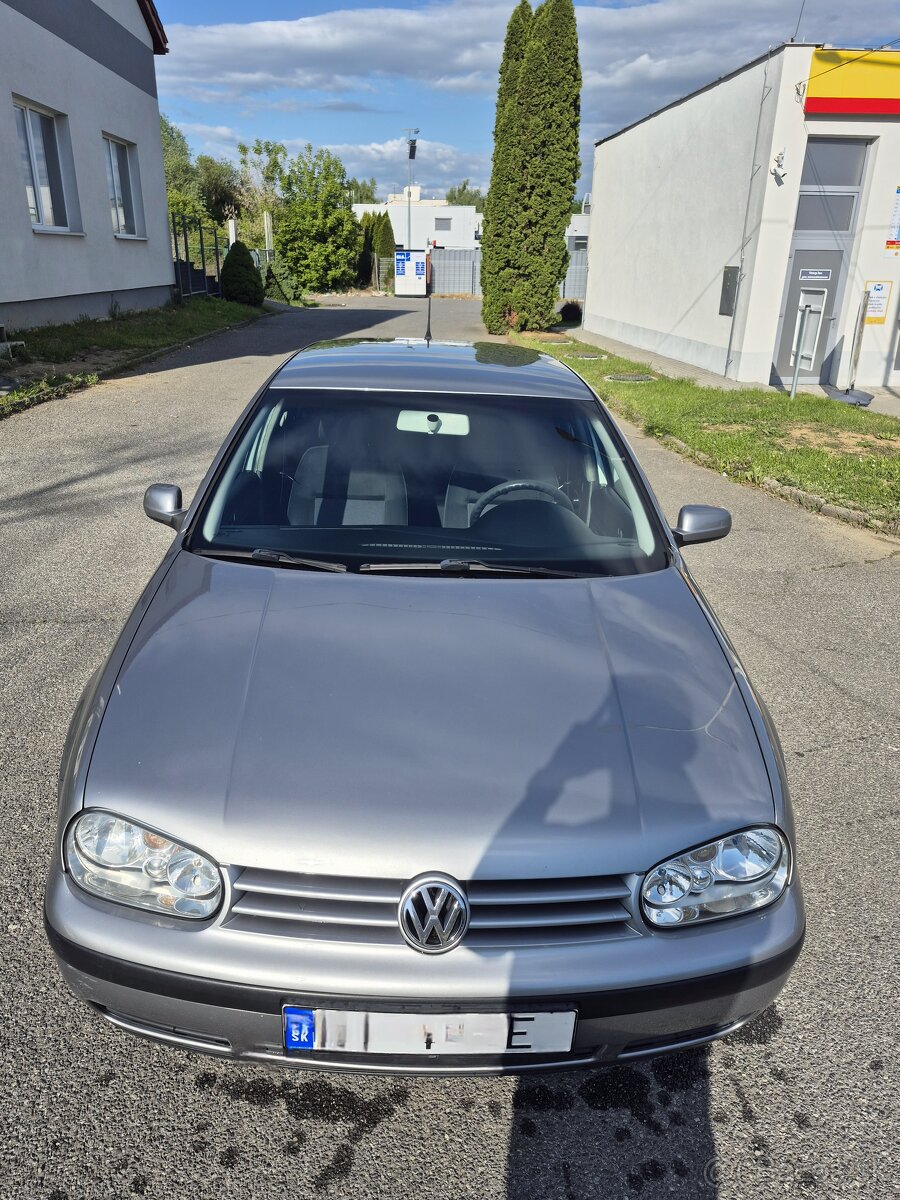 Volkswagen Golf 1.4