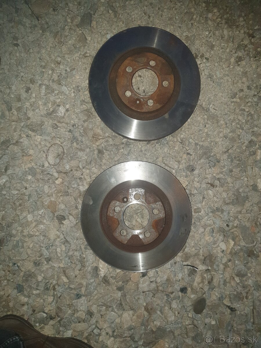 Predam predne brzdove kotuce 280mm