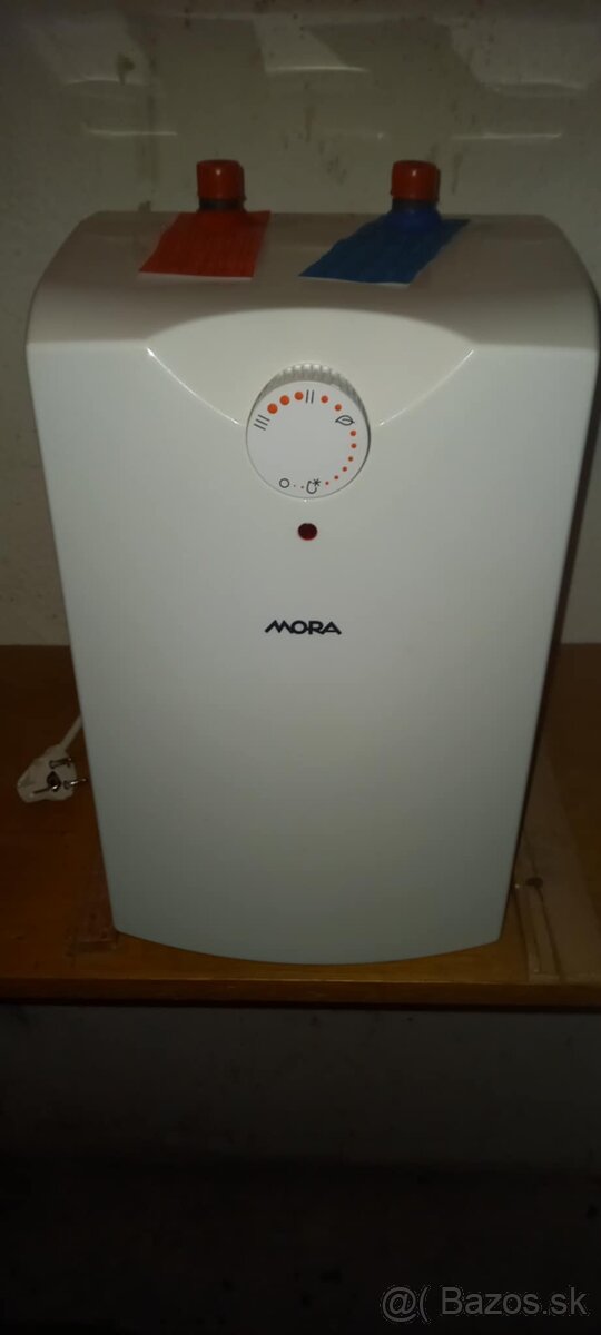 Ohrievač vody MORA