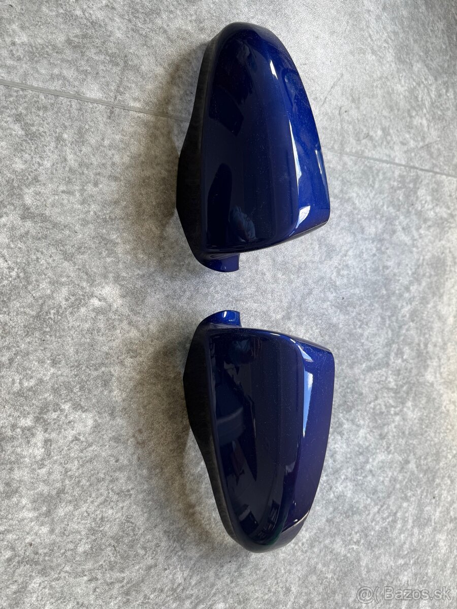 Kryty zrkadiel BMW modré