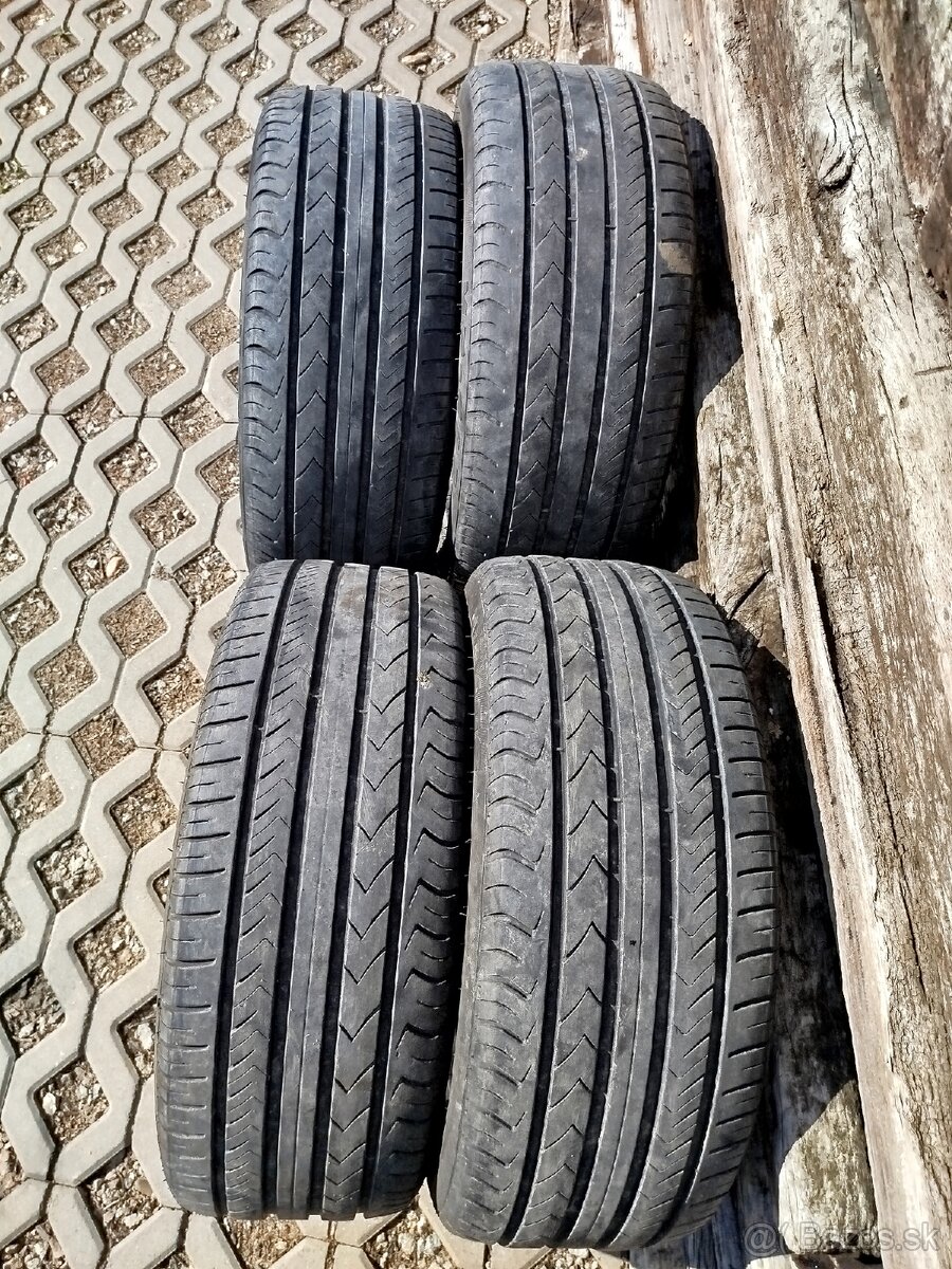 Letne pneu 225/50 R17 86W XL