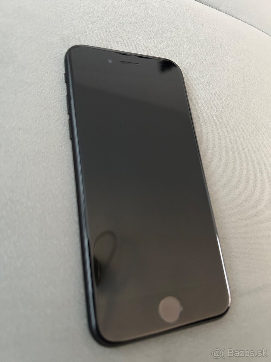 Predám iPhone SE