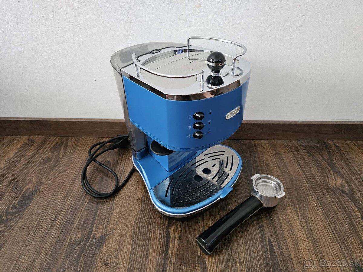 Pákový kávovar DeLonghi Eco 311B