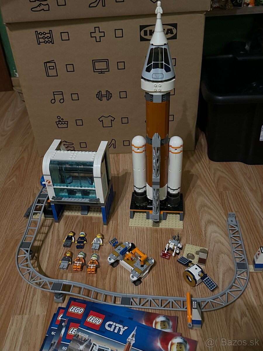Lego Space 60228 raketová základňa s návodmi