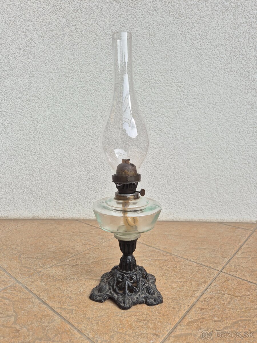 Petrolejová lampa