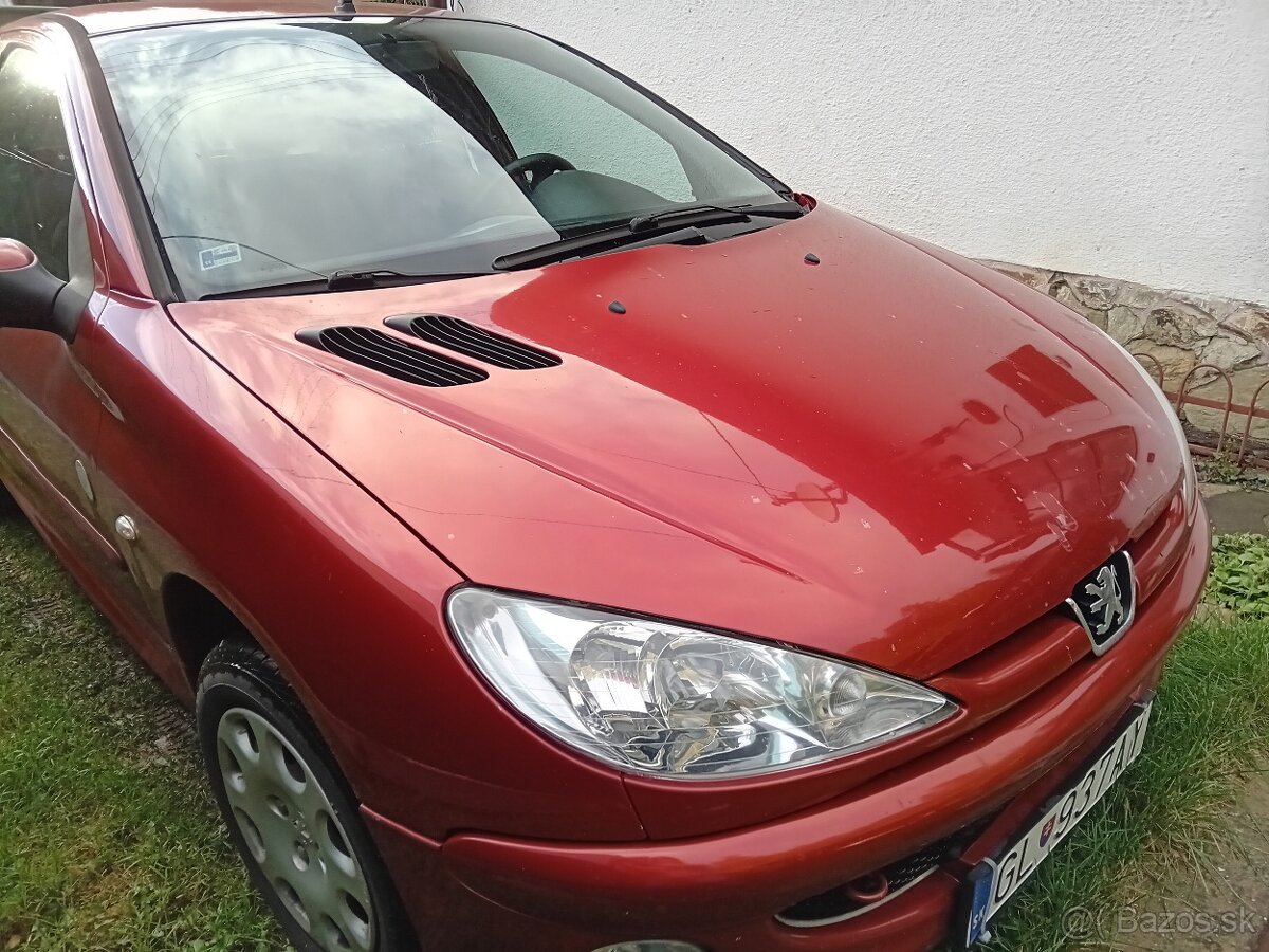 Peugeot 206
