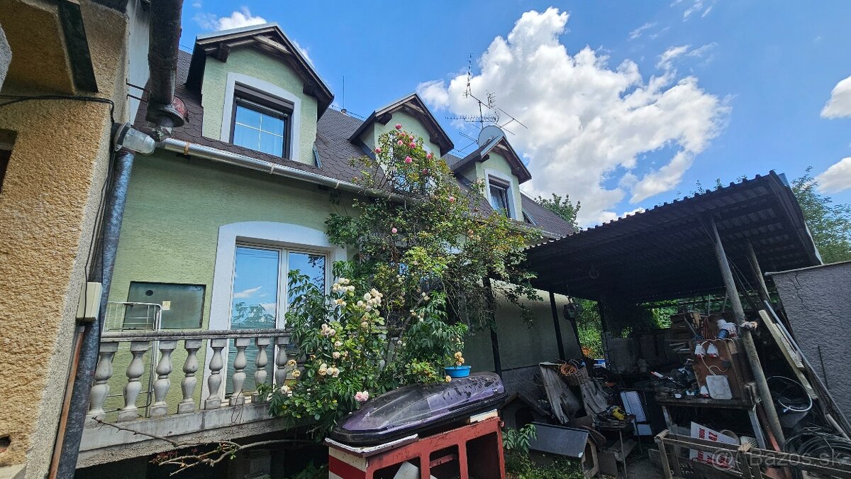 Predám rodinný dom plus objekt na podnikanie v Ɓánovciach n.