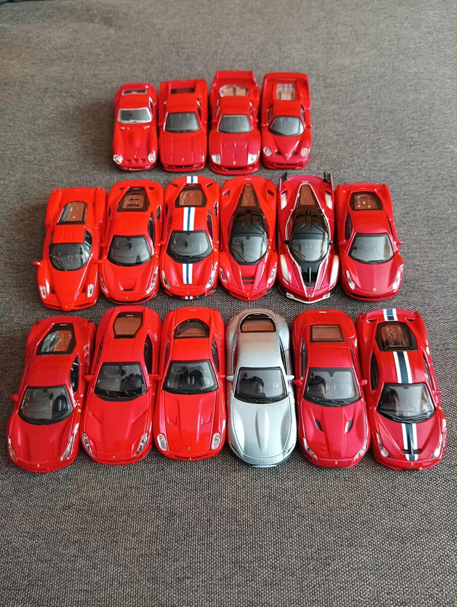 Ferrari Bburago 1/43