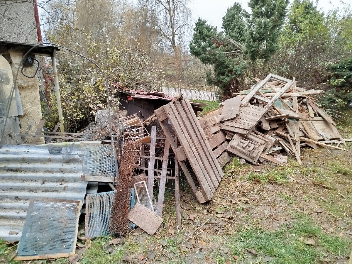 Darujem drevo a zelezo