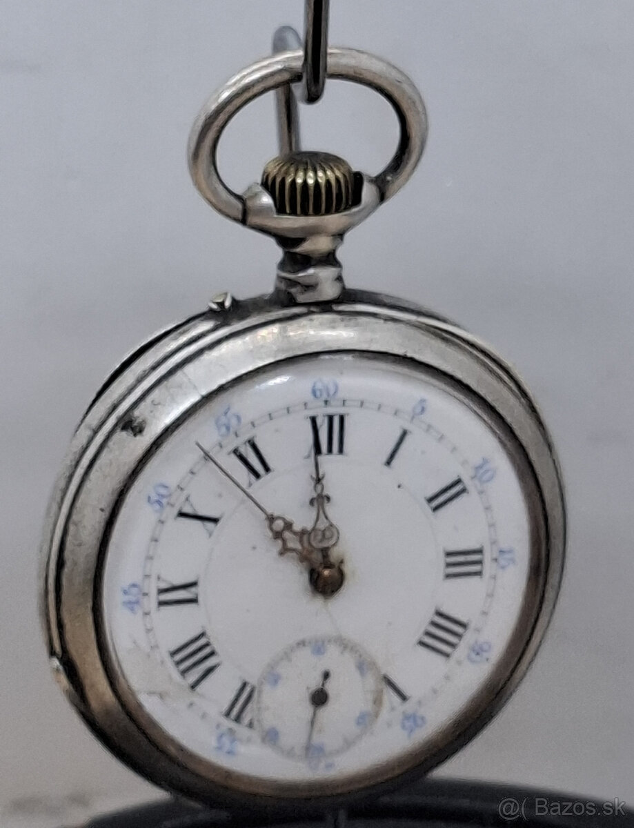 Predám funkčné starožitné vreckové hodinky Remontoir cylindr