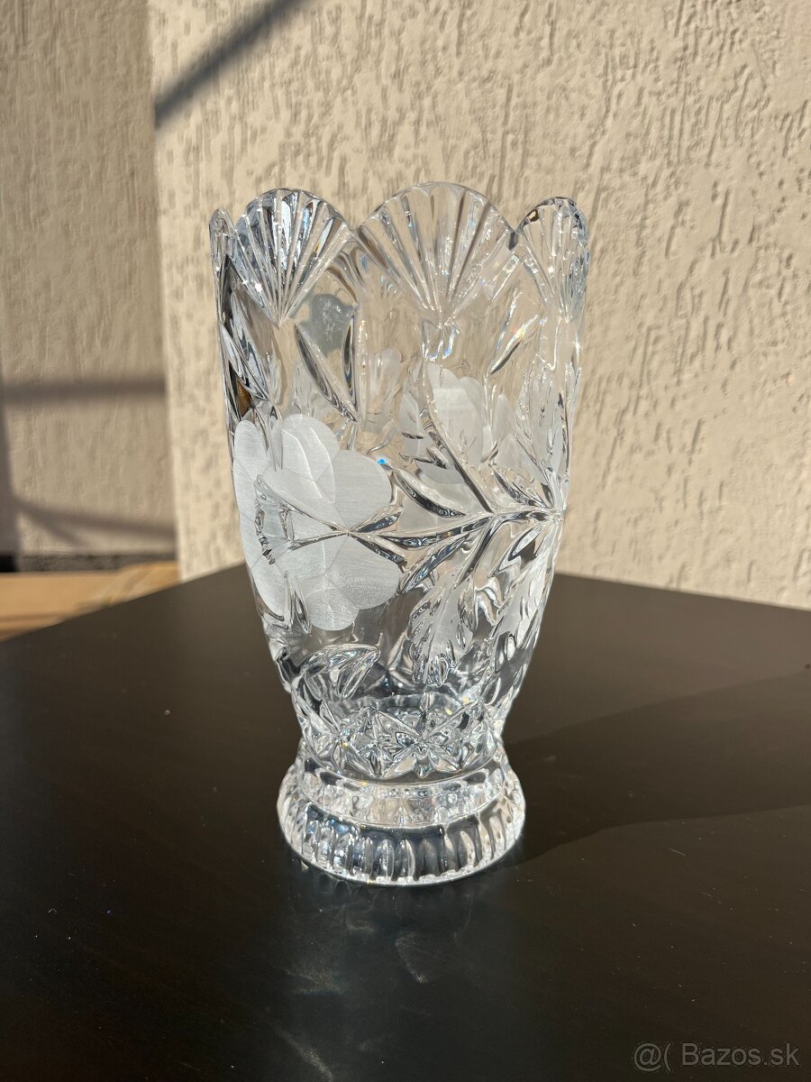 krištáľ - krištáľová váza